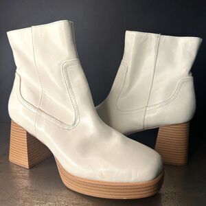 BP Platform Ankle Boots 11 Chunky Block Heel Square Toe 70s Retro Cream